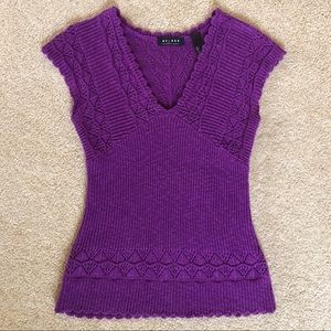 Sleeveless V-Neck Sweater Women’s S